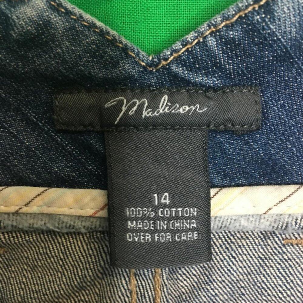 Madison Washed Denim Long Shorts Size 14 EUC - Picture 6 of 9